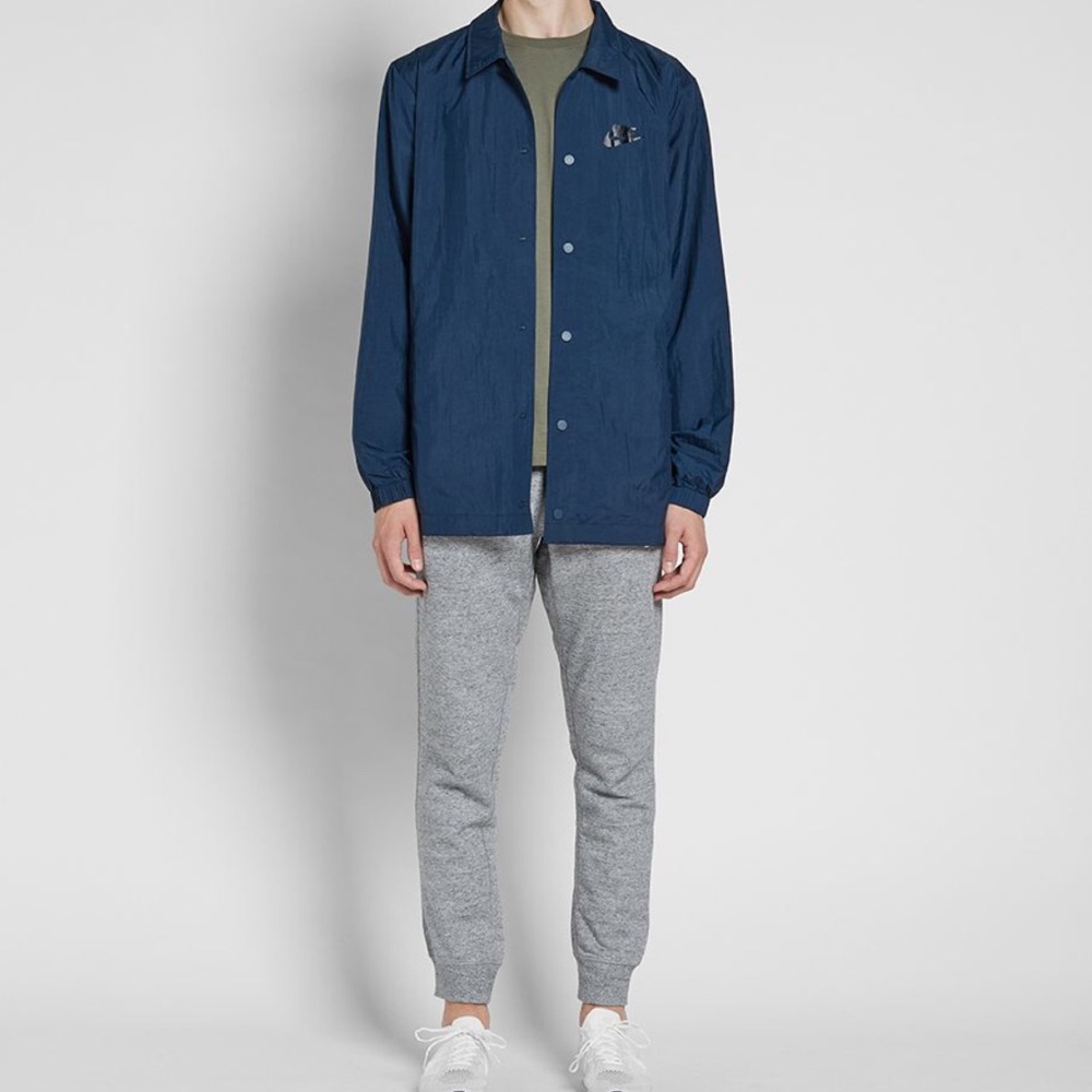 New NIKE woven coaches jacket big swoosh size S
